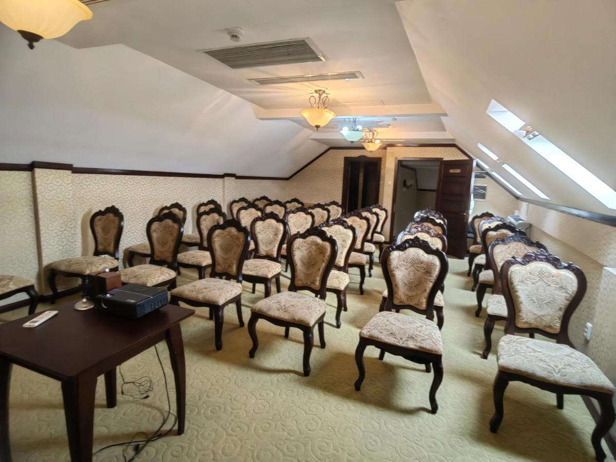 Hotel Carol Konstanca Kültér fotó