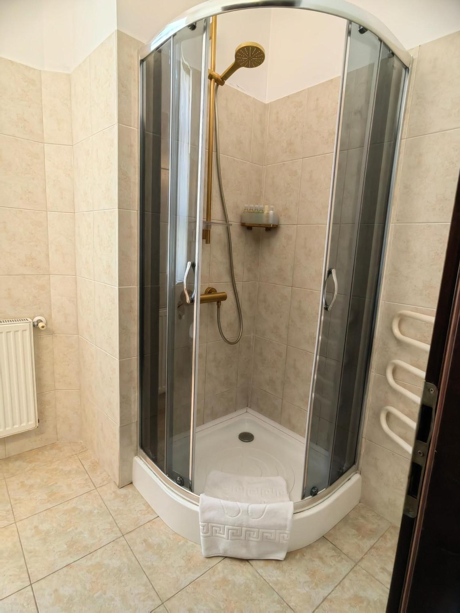Hotel Carol Konstanca Kültér fotó