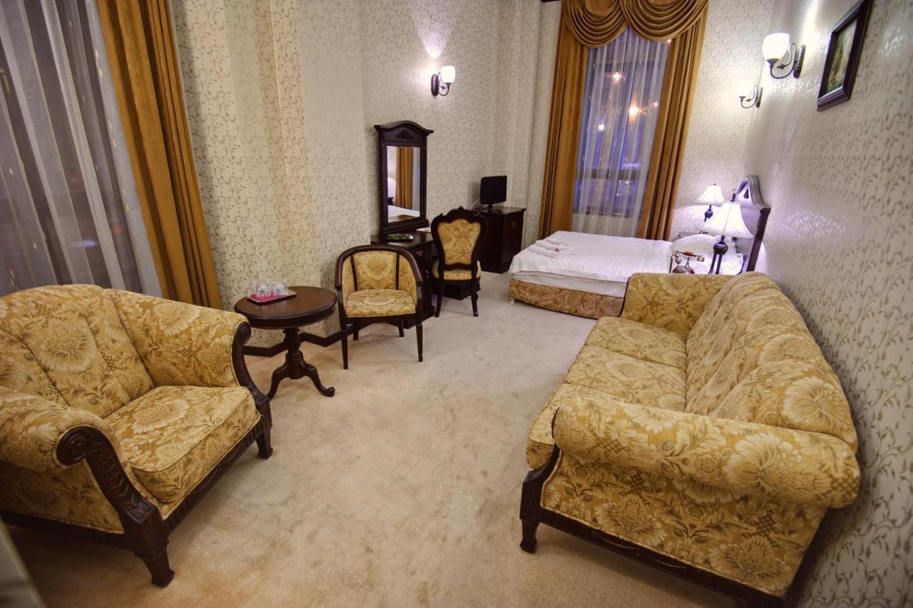 Hotel Carol Konstanca Kültér fotó