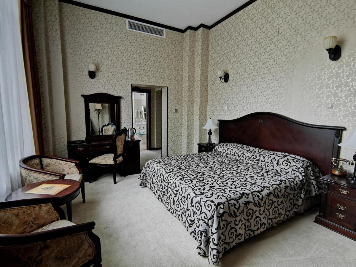 Hotel Carol Konstanca Kültér fotó