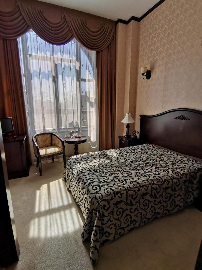 Hotel Carol Konstanca Kültér fotó